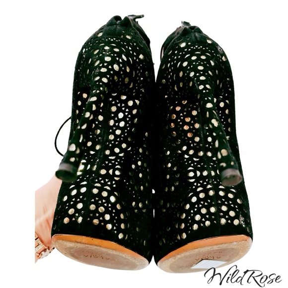 ALAIA AZZEDINE LASER CUT OUT BLACK SUEDE  GLADIATOR BOOTIE HEELS SZ 37.5 - Picture 15 of 17